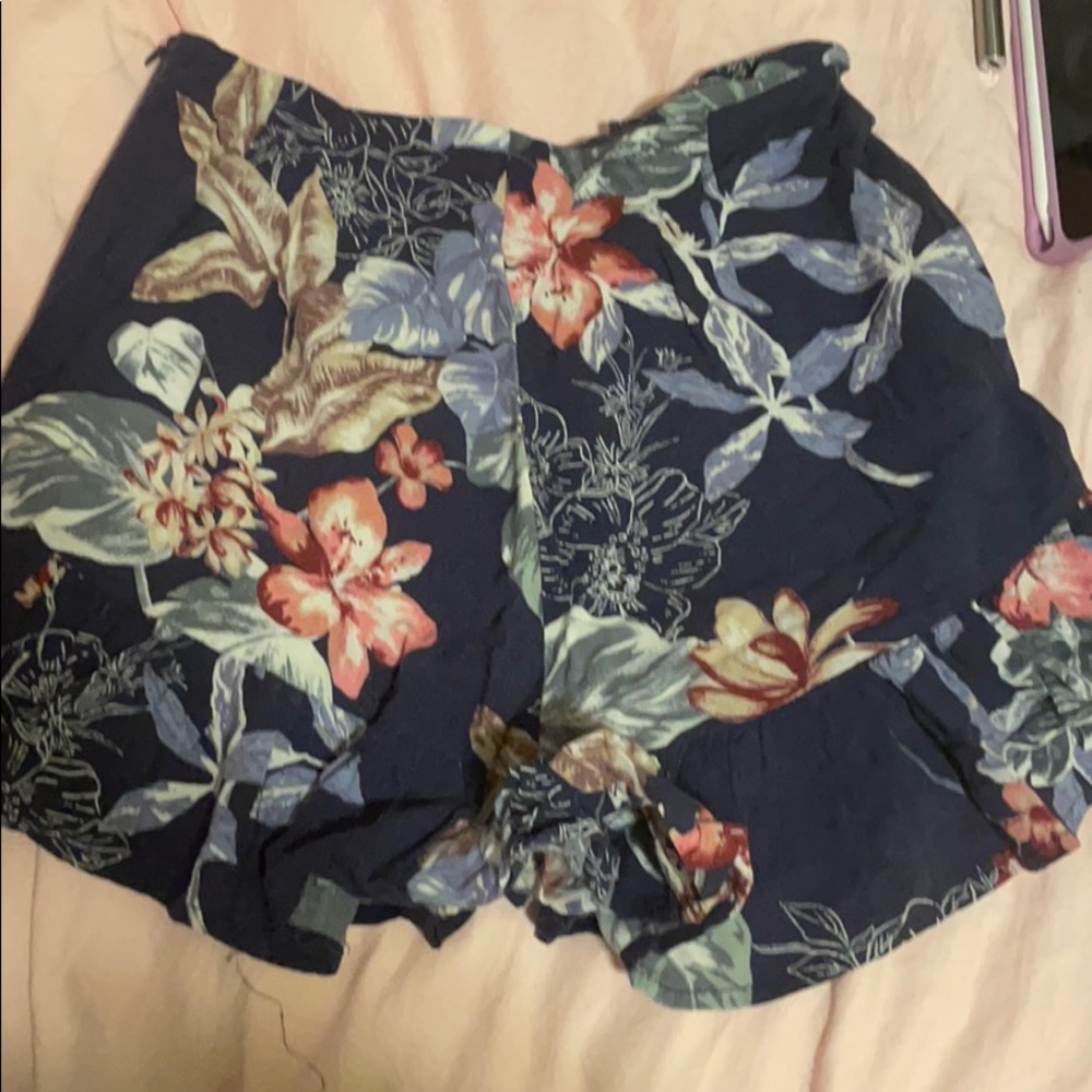 Soprano print flowy shorts blue floral
